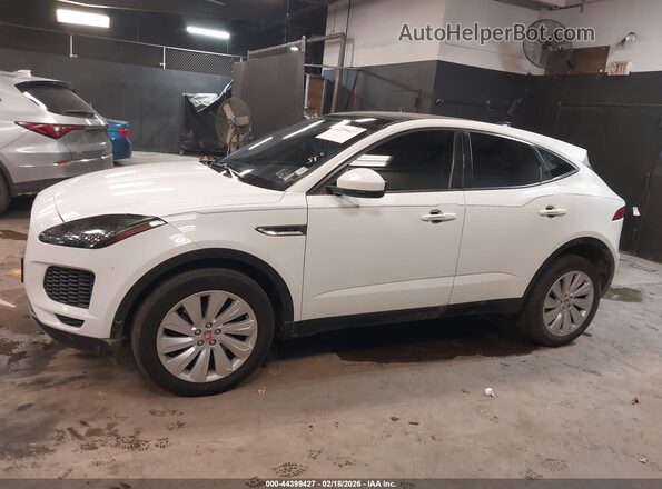 SADFP2FX3K1Z33785 2019 JAGUAR E-PACE White 360 interior view