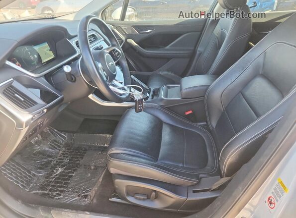 SADHB2S12L1F83532 2020 JAGUAR I-PACE Белый Вид салона спереди