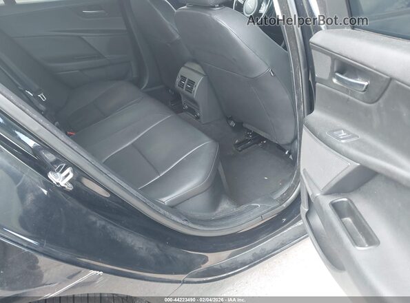 SAJAD4FX4JCP31701 2018 JAGUAR XF Black Вид наклейки з VIN-кодом