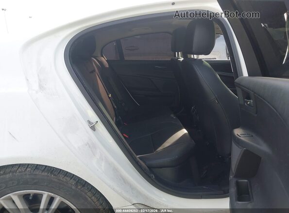 SAJAD4FX9JCP32648 2018 JAGUAR XF Белый Вид наклейки с VIN-кодом