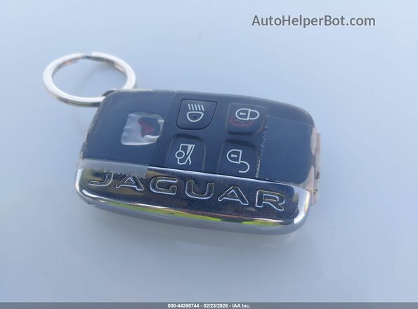 SAJAD4FXXKCP44308 2019 JAGUAR XF Dark Blue Dashboard view