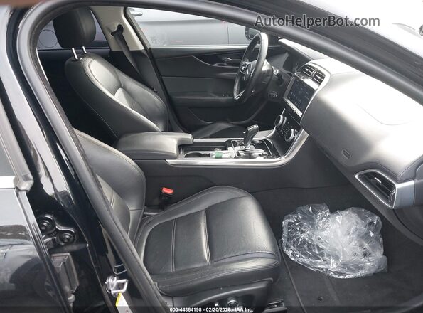 SAJAE4FX0LCP60631 2020 JAGUAR XF Black 