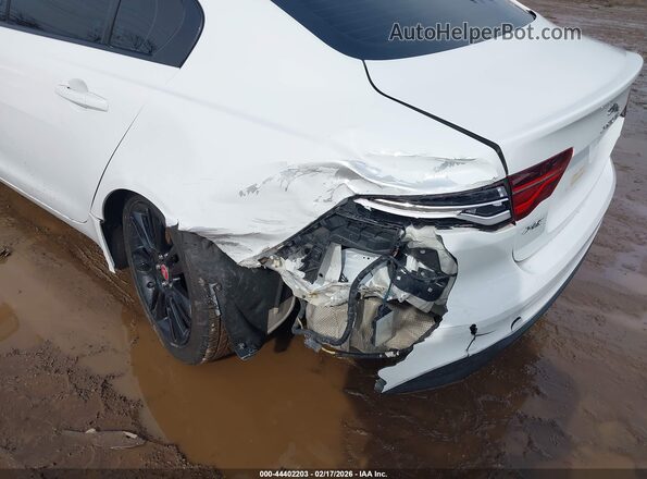 SAJAJ4FXXLCP63449 2020 JAGUAR XF White Front view