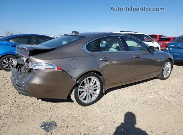 SAJBE4BV6GCY11578 2016 JAGUAR XF Tan Tył prawy