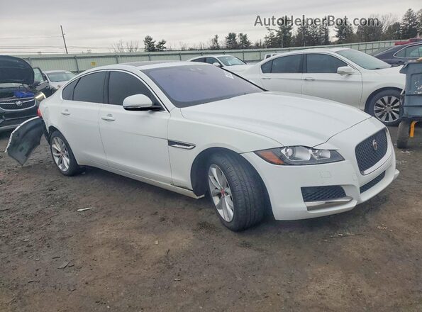 SAJBJ4FX4KCY79037 2019 JAGUAR XF White Front right