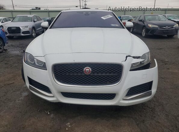 SAJBJ4FX4KCY79037 2019 JAGUAR XF White Front view