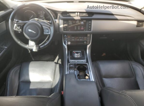 SAJBK4BVXGCY11401 2016 JAGUAR XF Silver Dashboard view