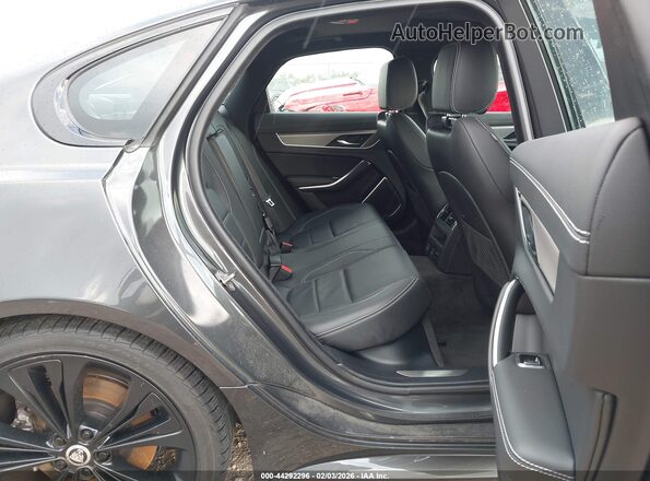 SAJBL4GX9RCY96497 2024 JAGUAR XF Gray 