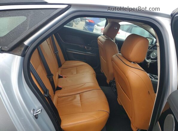 SAJWA1C75G8V98959 2016 JAGUAR XJ Серебряный Вид задних сидений