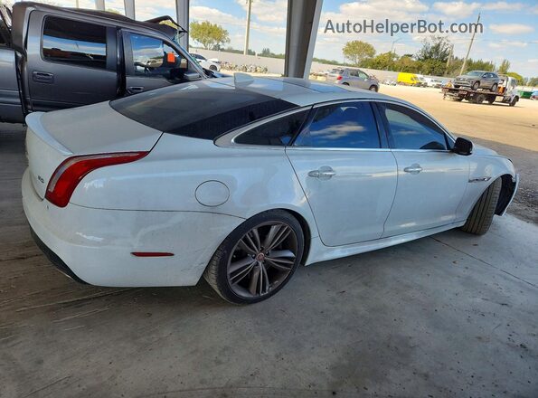 SAJWA1CE4GMW01047 2016 JAGUAR XJ White Rear right