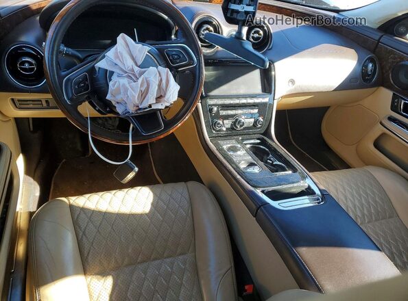 SAJWA2G77J8W13369 2018 JAGUAR XJL Black Առջևի վահանակի տեսք