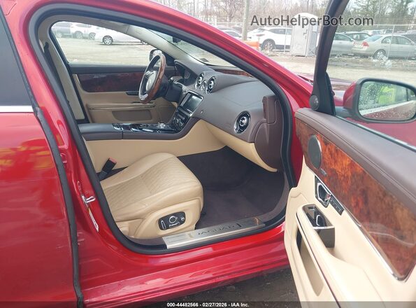SAJWJ2GD5J8W13814 2018 JAGUAR XJ Red Widok wnętrza z przodu
