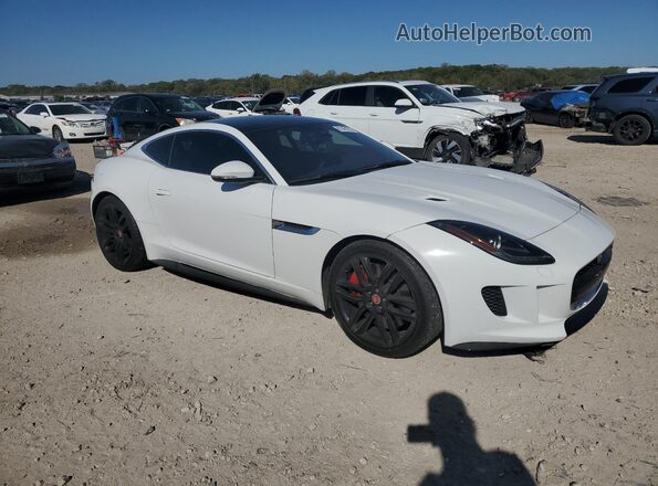 SAJWJ6DLXHMK35722 2017 JAGUAR F-TYPE White 