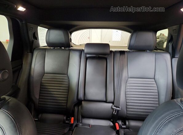 SALCT2BG0GH586522 2016 LAND ROVER DISCOVERY Red Հետևի նստատեղերի տեսք
