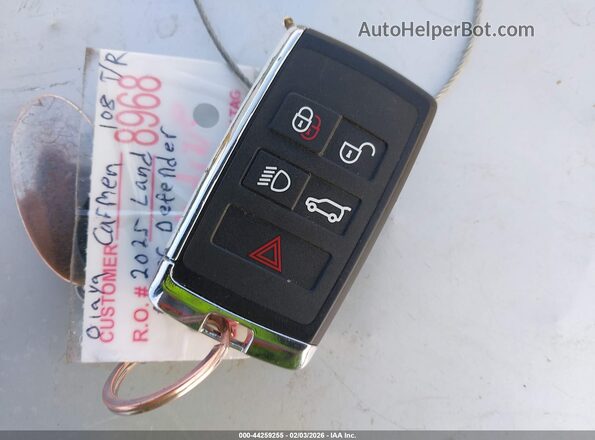 SALEJ7EX8S2476238 2025 LAND ROVER DEFENDER Black წინა პანელის ხედი