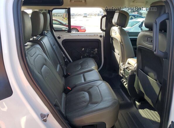 SALEJEEX2L2021570 2020 LAND ROVER DEFENDER White უკანა სალონის ხედი
