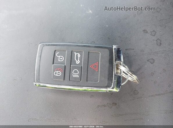 SALEJFFU7S2453063 2025 LAND ROVER DEFENDER Brown Вид панелі приладів