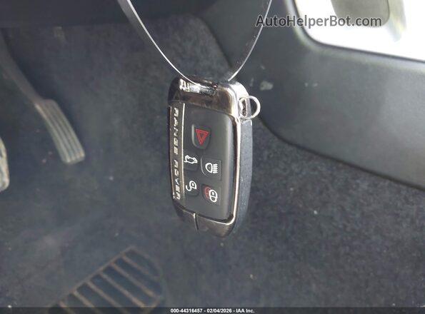 SALGR2FK1HA368226 2017 LAND ROVER RANGE ROVER Black Dashboard view