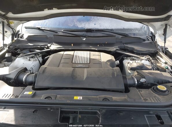 SALGS2FEXHA357398 2017 LAND ROVER RANGE ROVER White Հետևի տեսք