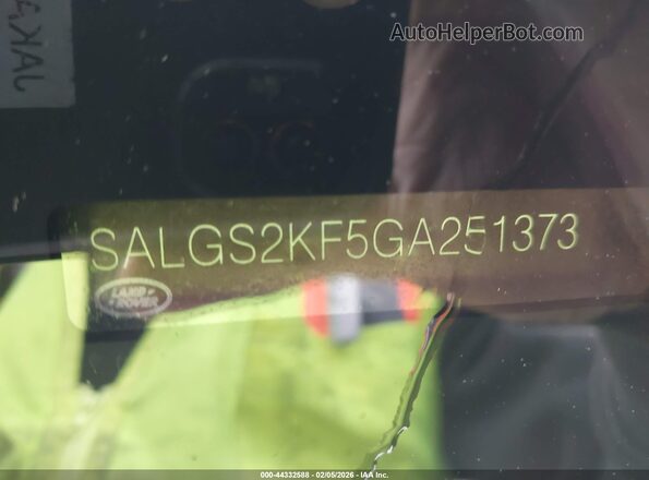 SALGS2KF5GA251373 2016 LAND ROVER RANGE ROVER White Engine compartment view