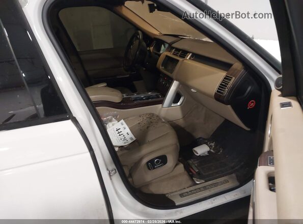 SALGS5FE1HA322119 2017 LAND ROVER RANGE ROVER White Front interior view