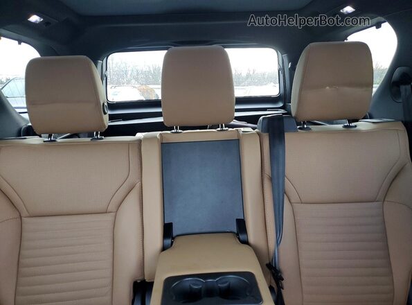 SALRL2EX4R2503038 2024 LAND ROVER DISCOVERY Black უკანა სავარძლების ხედი