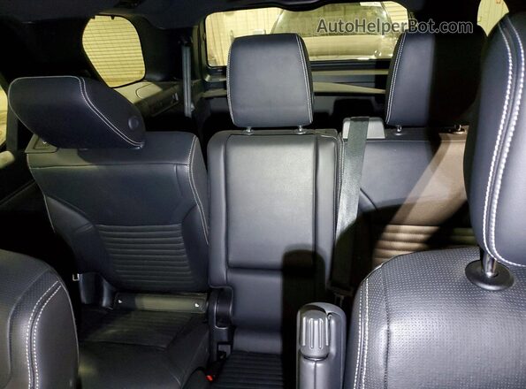 SALRL2EX8R2487703 2024 LAND ROVER DISCOVERY Gray Vista de los asientos traseros