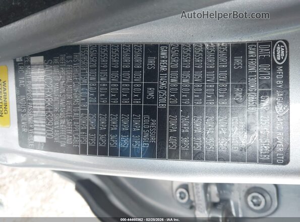 SALVC2RX8KH329700 2019 LAND ROVER RANGE ROVER EVOQUE Gray Widok komory silnika