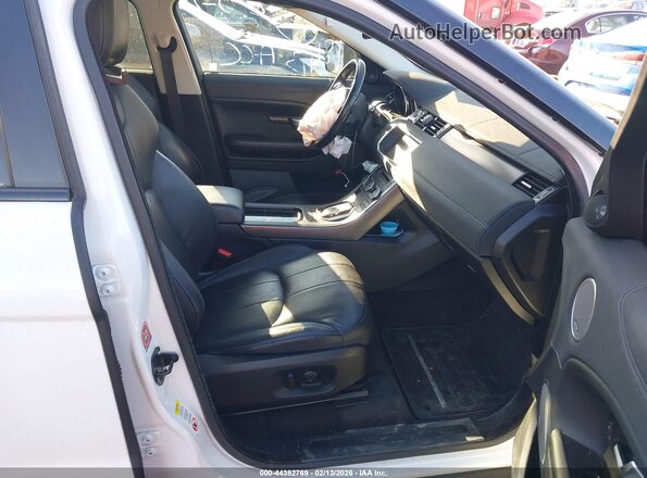 SALVP2RX5JH302649 2018 LAND ROVER RANGE ROVER EVOQUE White Вид салону спереду