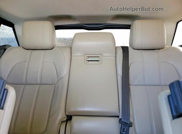 SALWR2KF1GA577338 2016 LAND ROVER RANGE White Rear seats view