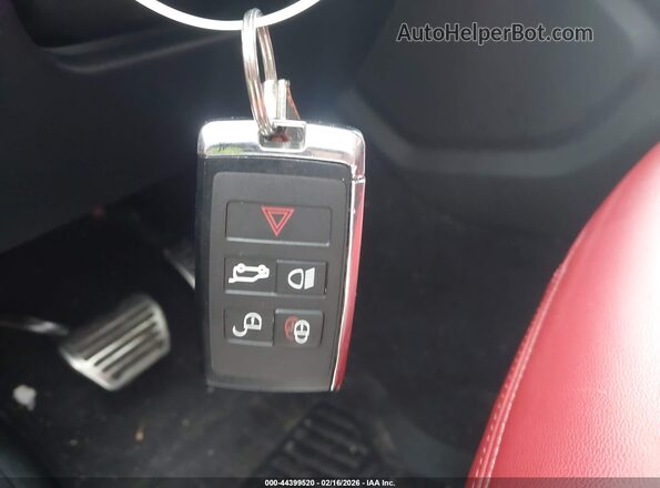 SALWS2RU4NA214375 2022 LAND ROVER RANGE ROVER SPORT Red Widok deski rozdzielczej