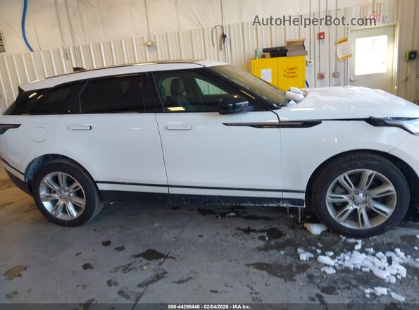 SALYJ2EX1SA392042 2025 LAND ROVER RANGE ROVER VELAR Белый Вид задней части салона