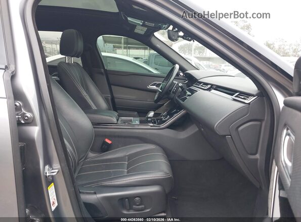 SALYJ2EX8MA317602 2021 LAND ROVER RANGE ROVER VELAR Silver წინა სალონის ხედი