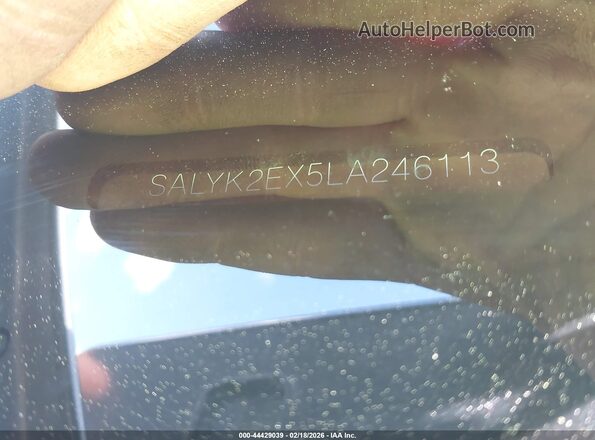 SALYK2EX5LA246113 2020 LAND ROVER RANGE ROVER VELAR Silver Շարժիչի բաժամունքի տեսք