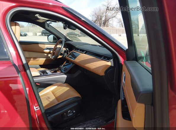 SALYL2EV8KA786064 2019 LAND ROVER RANGE ROVER VELAR Red Widok wnętrza z przodu