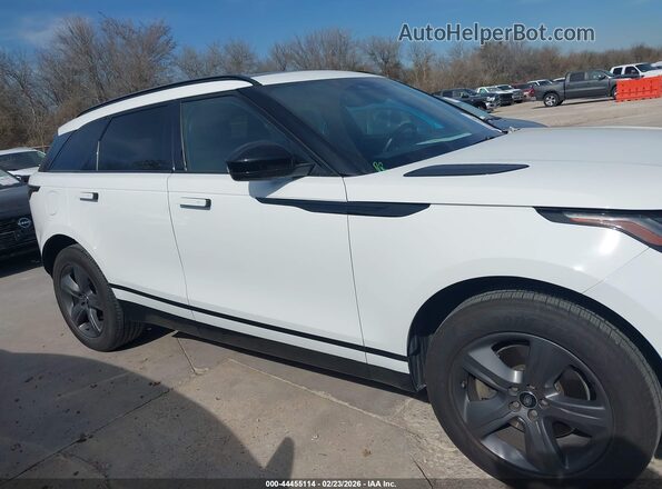 SALYL2EX1SA398157 2025 LAND ROVER RANGE ROVER VELAR White Rear interior view
