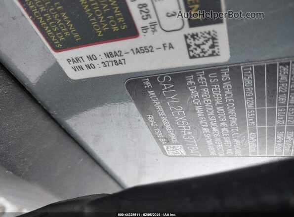 SALYL2EX6RA377847 2024 LAND ROVER RANGE ROVER VELAR Gray Vista del compartimento del motor