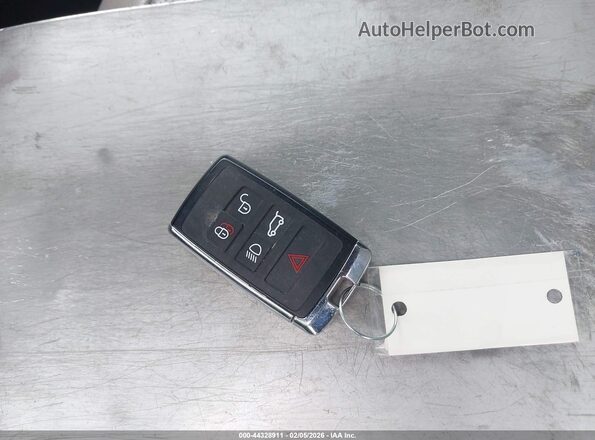 SALYL2EX6RA377847 2024 LAND ROVER RANGE ROVER VELAR Gray Vista del salpicadero