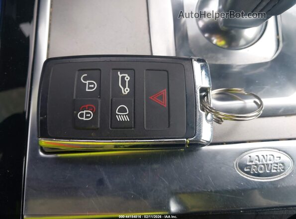 SALZP2FX5NH175686 2022 LAND ROVER RANGE ROVER EVOQUE Белый Вид панели приборов