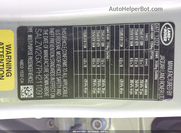 SALZW2GX7PH211091 2023 LAND ROVER RANGE ROVER EVOQUE Gray Շարժիչի բաժամունքի տեսք