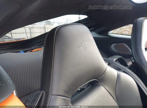 SBM22GCA2PW002850 2023 MCLAREN GT Orange VIN կոդի պիտակի տեսք