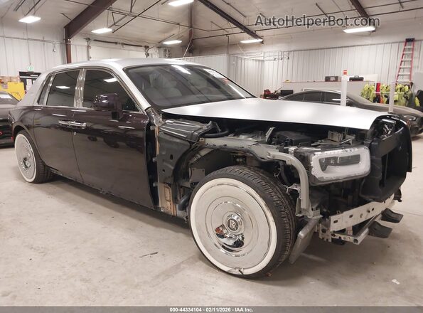 SCA687S56JU104577 2018 ROLLS-ROYCE PHANTOM Purple Widok z przodu