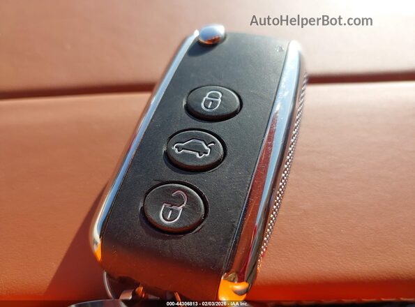 SCBET9ZA7GC051049 2016 BENTLEY OTHER White Вид панелі приладів