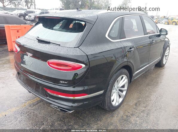 SJAA72ZV2RC024999 2024 BENTLEY BENTAYGA Black Задня права чверть