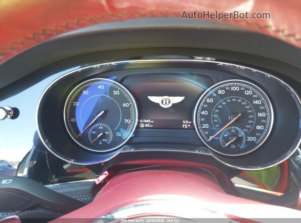 SJAAC2ZV0JC018473 2018 BENTLEY BENTAYGA Белый Вид задних сидений