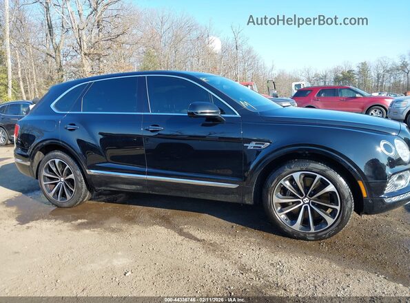 SJAAC2ZV6JC017909 2018 BENTLEY BENTAYGA Black 