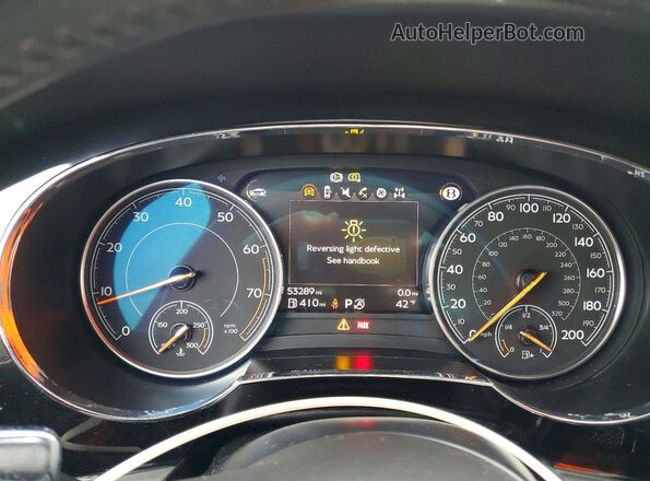 SJAAC2ZV6JC017957 2018 BENTLEY BENTAYGA Black Սարքավորումների վահանակի տեսք