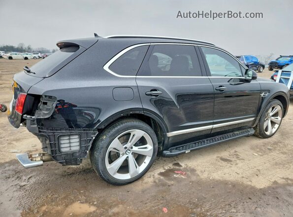 SJAAC2ZV6JC017957 2018 BENTLEY BENTAYGA Black Հետևի աջ