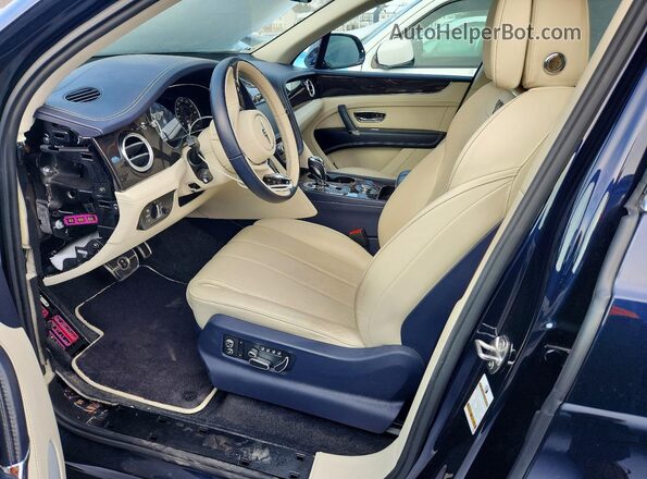 SJAAM2ZV0KC024966 2019 BENTLEY BENTAYGA Black წინა სალონის ხედი