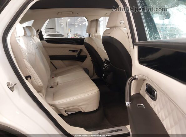 SJAAM2ZV1LC029787 2020 BENTLEY BENTAYGA White VIN sticker view